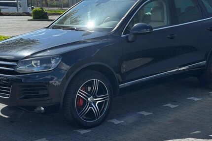 VW Touareg 240.000 km 10.700 &euro; Wiesbaden 65203
