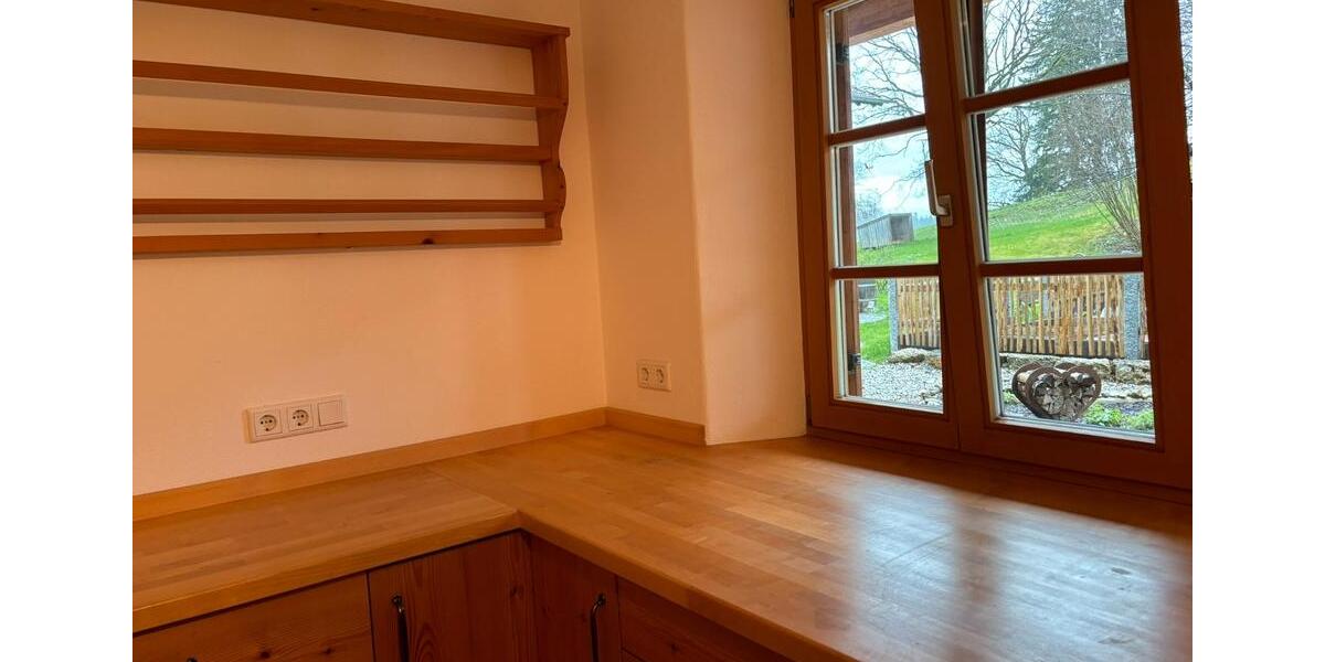Erdgeschoßwohnung Bad Aibling - 2.5 Zimmer, 88 m&sup2;, 960&euro; | Angebot:26245288