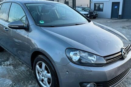 VW Golf 161.000 km 5.700 &euro; Weilburg 35781