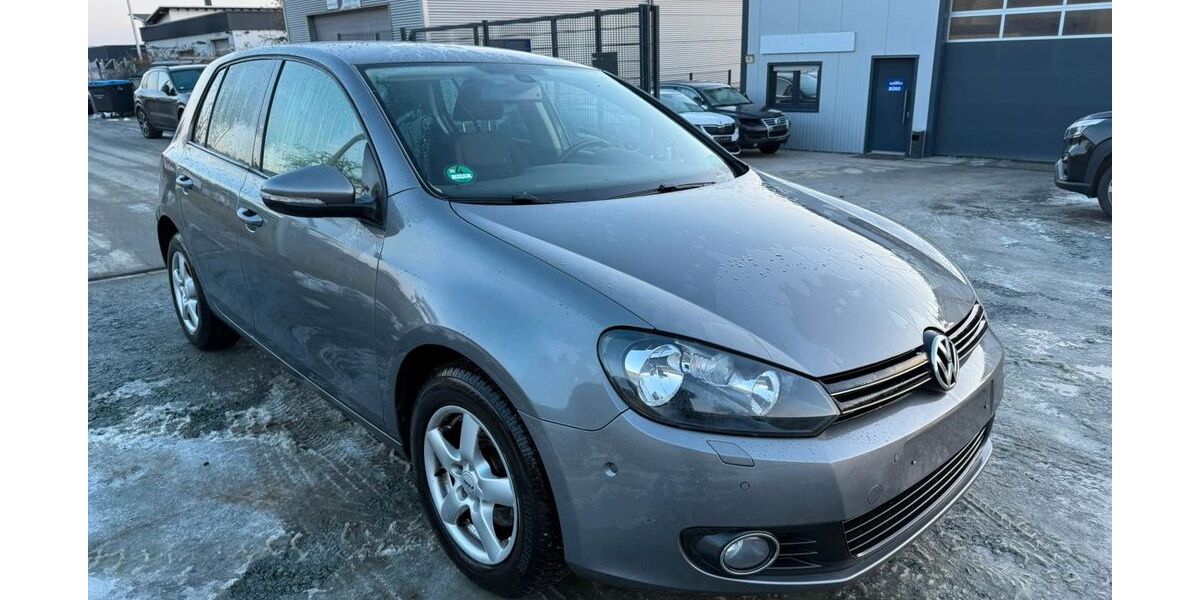 VW Golf 161.000 km 5.700 &euro; Weilburg 35781