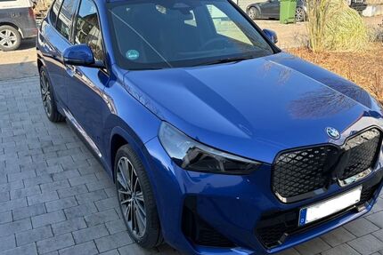 BMW iX1 9.000 km 49.900 &euro; Wenzenbach 93173