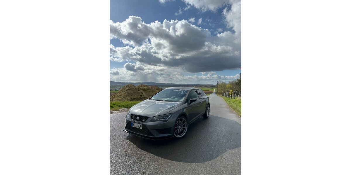 Seat Leon 128.000 km 16.800 &euro; Wehrheim 61273