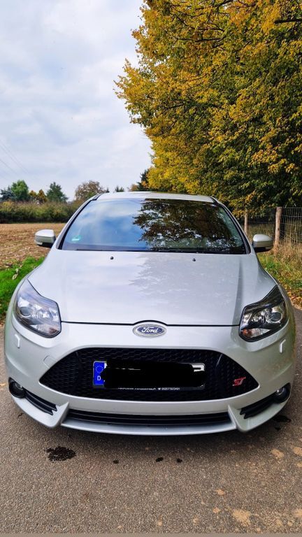 Ford Focus 196.000 km 9.900 € Birkenau 69488
