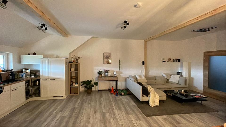 Wohnung 120qm in Lind zu vermieten 3 zimmer