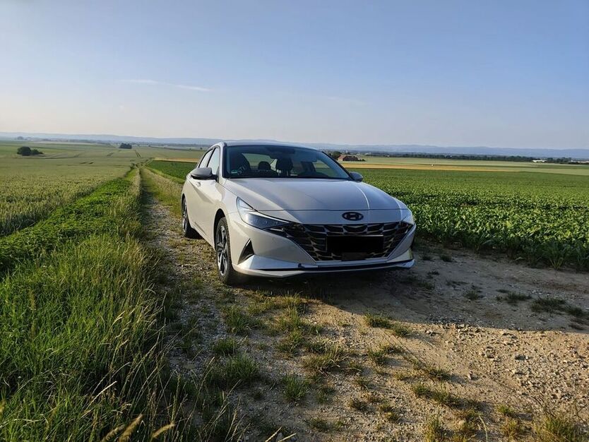 Elantra
