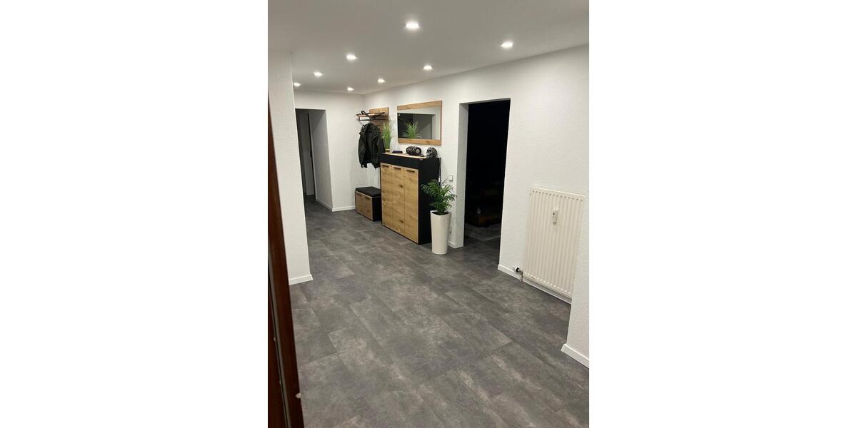 Etagenwohnung Heilbronn Frankenbach - 4 Zimmer, 134 m&sup2;, 1.800&euro; | Angebot:24838089