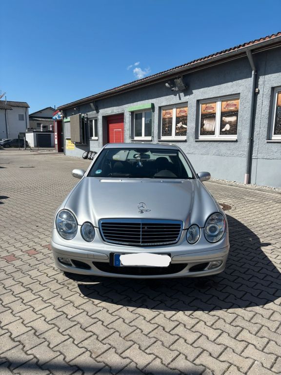 E 220