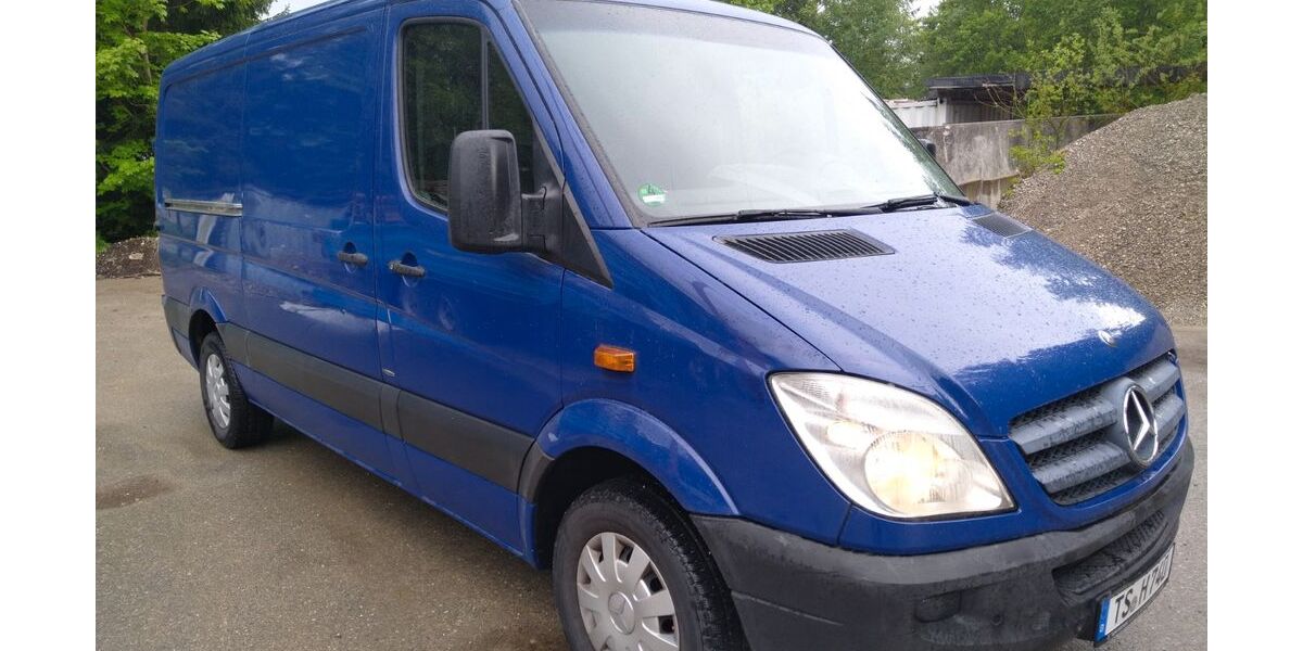 Mercedes-Benz Sprinter 170.085 km 8.700 &euro; Grassau 83224