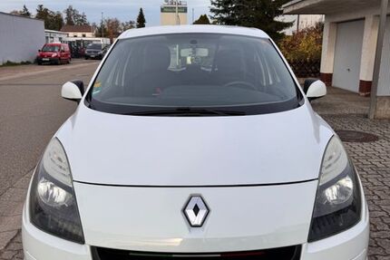 Renault Scenic 158.000 km 2.900 € Hassloch 67454