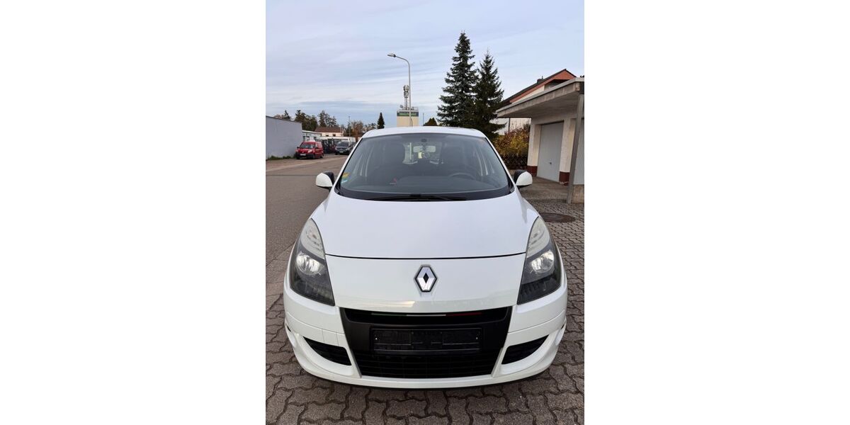 Renault Scenic 158.000 km 2.900 € Hassloch 67454