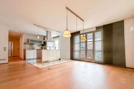 Wohnung Nürnberg - 3 Zimmer, 100 m&sup2;, 449.000&euro; | Angebot:26877632