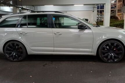 Skoda Octavia 194.000 km 12.100 &euro; Esslingen am Neckar 73733
