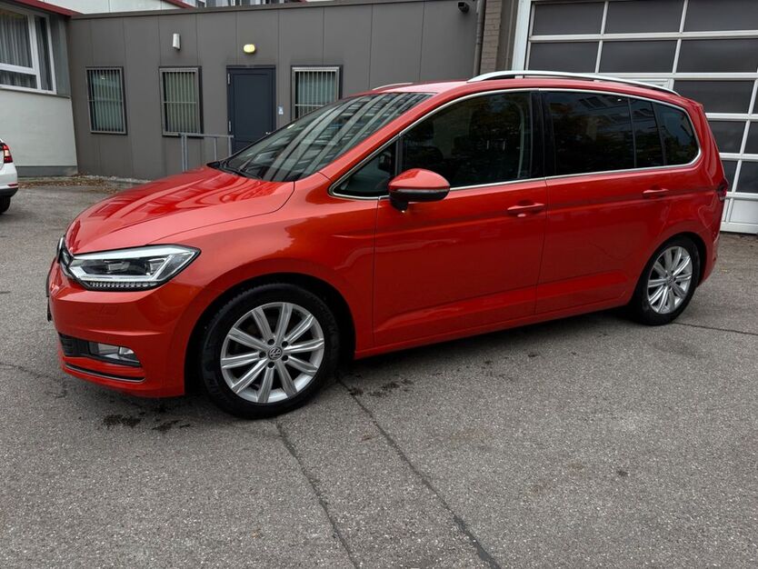 VW Touran 41.111 km 19.800 € München 80636