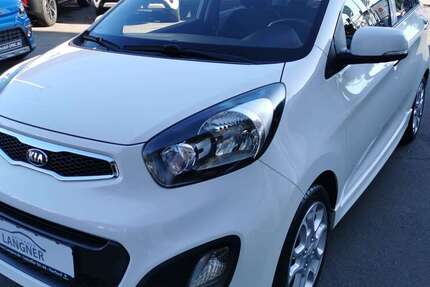 Kia Picanto 142.000 km 4.790 &euro; Herford 32052