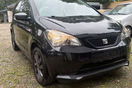 Seat Mii 64.000 km 6.790 &euro; Berlin 14167