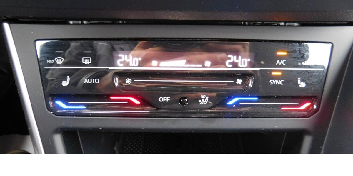 VW Taigo 1.0 TSI BMT Klima Navi LED 26.400 km 16.990 &euro; Vordorf 38533