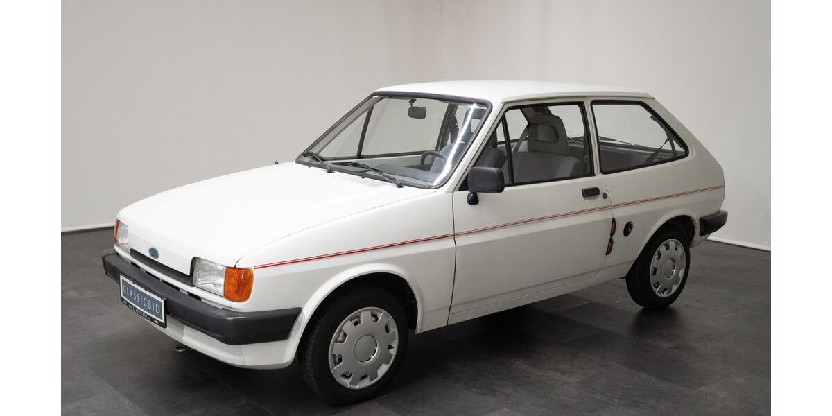 Ford Fiesta 58.000 km 2.500 &euro; Grolsheim 55459