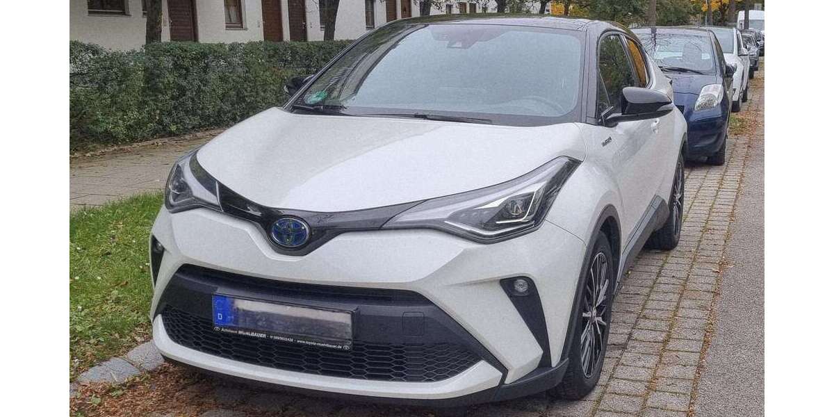 Toyota C-HR 58.500 km 21.000 &euro; MUNCHEN 81739