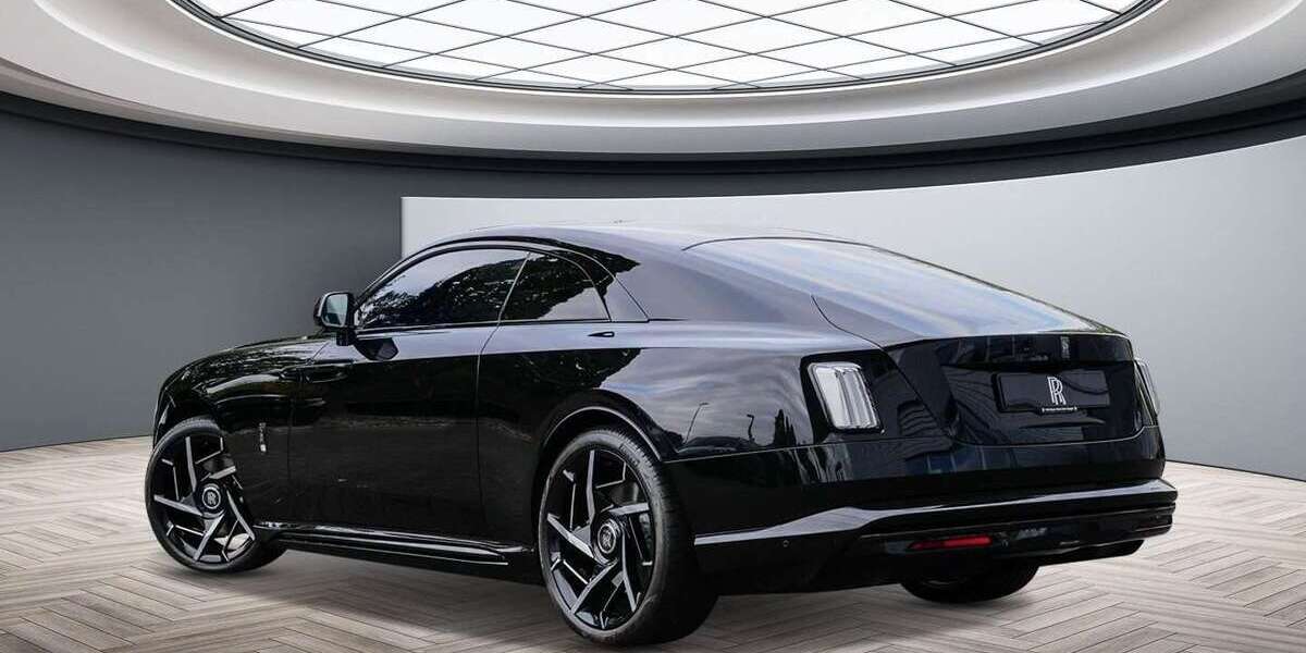 Rolls Royce Spectre 3.000 km 492.900 &euro; Köln 50858