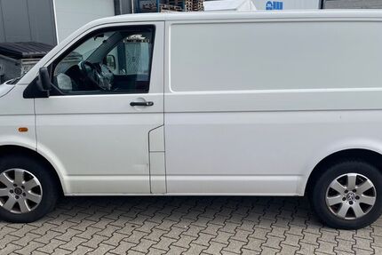 VW T5 Transporter 295.000 km 5.750 &euro; Bonn 53229