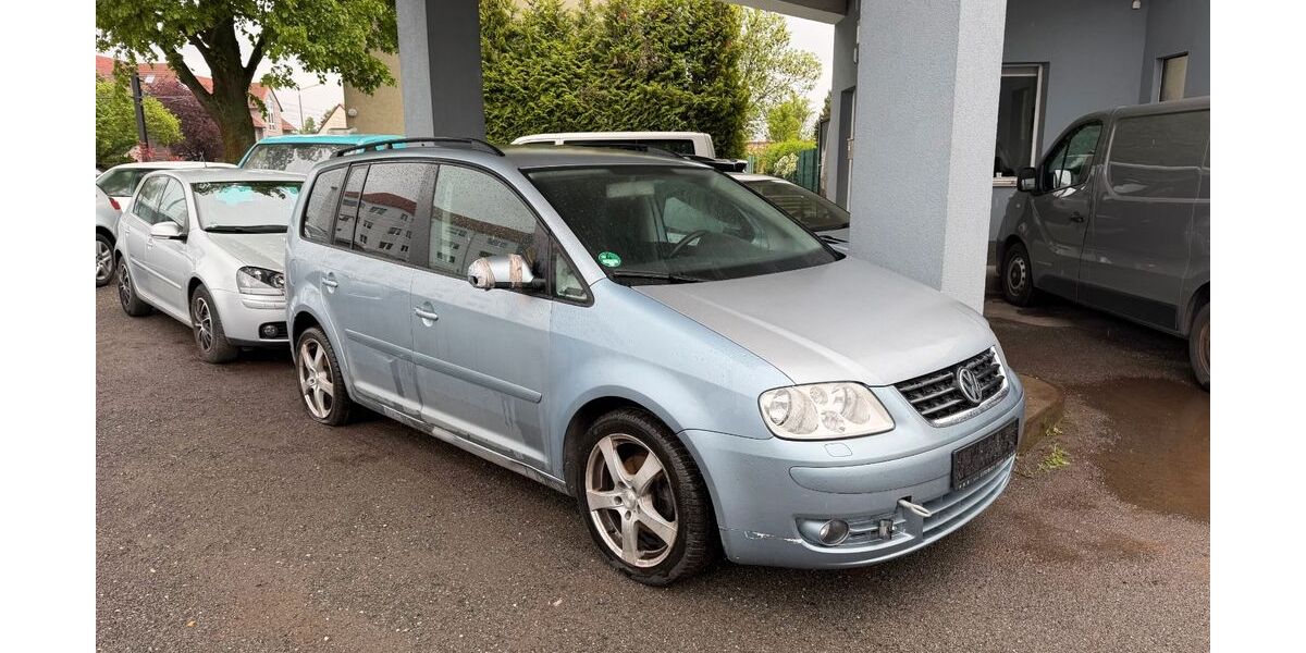 VW Touran 197.931 km 700 &euro; Magdeburg 39118