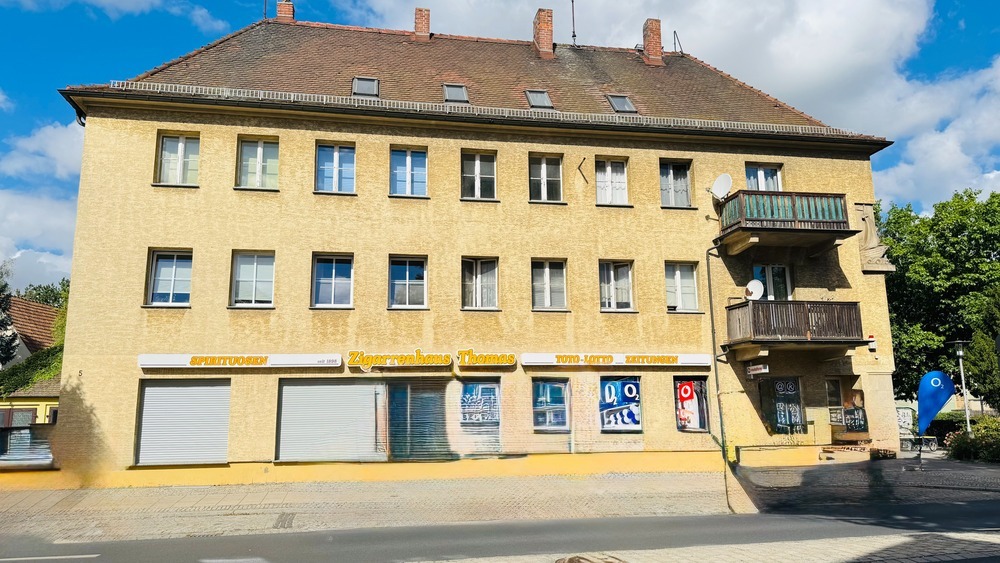 Großes Mehrfamilienhaus mit 3 Gewerbeeinheiten - Mehrfamilienhaus, Wohnhaus Coswig | Angebot:26287517