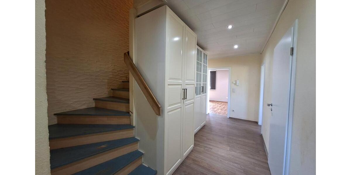 Einfamilienhaus Schirnding - 5 Zimmer, 120 m&sup2;, 349.000&euro; | Angebot:26850854