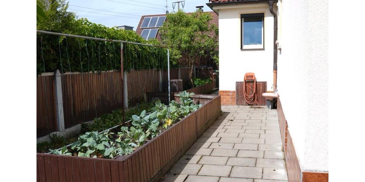 Mehrfamilienhaus, Wohnhaus Röthenbach an der Pegnitz - 10 Zimmer, 200 m&sup2;, 850.000&euro; | Angebot:26775934