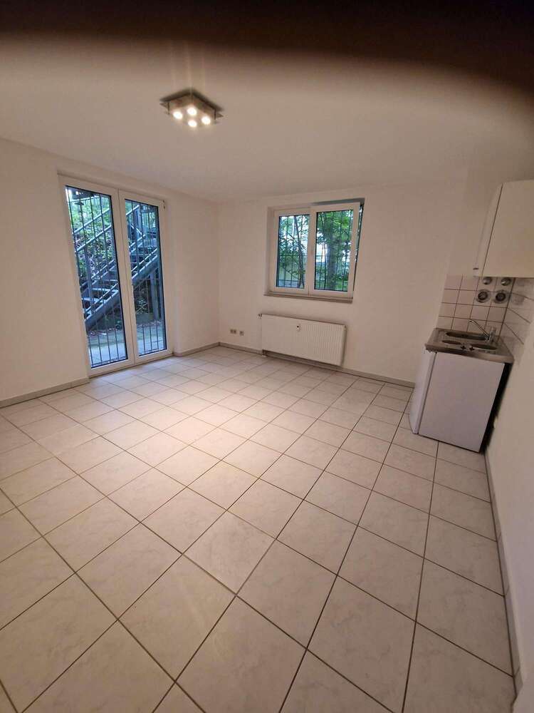 Wohnung zum Mieten in Wuppertal 270 € 30.04 m²