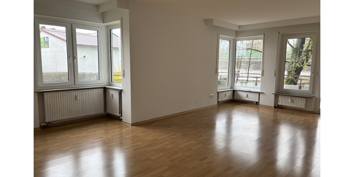 Zimmer Balingen - 3 Zimmer, 89 m&sup2;, 940&euro; | Angebot:26417857