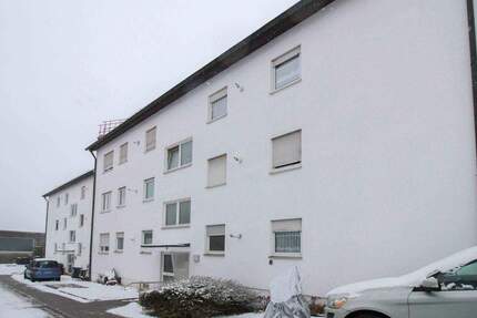 Sofort bezugsfrei und frisch renoviert! 1 Zimmer ETW mit Terrasse und Garten 1 zimmer