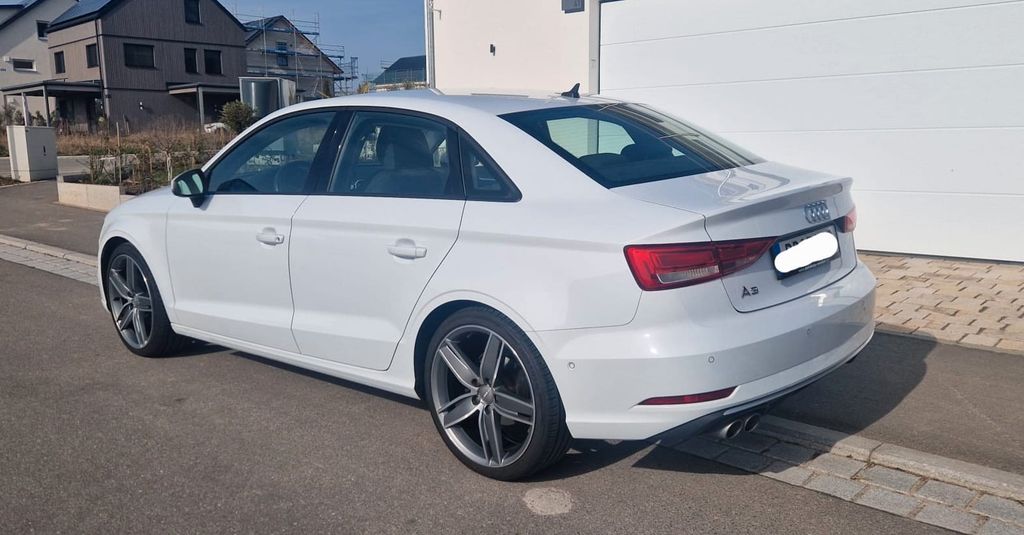 Audi A3 115.000 km 14.900 &euro; Hildrizhausen 71157