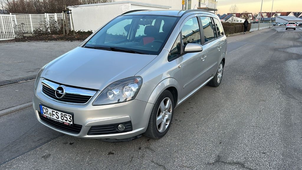 Opel Zafira 208.000 km 3.500 &euro; Crailsheim 74564