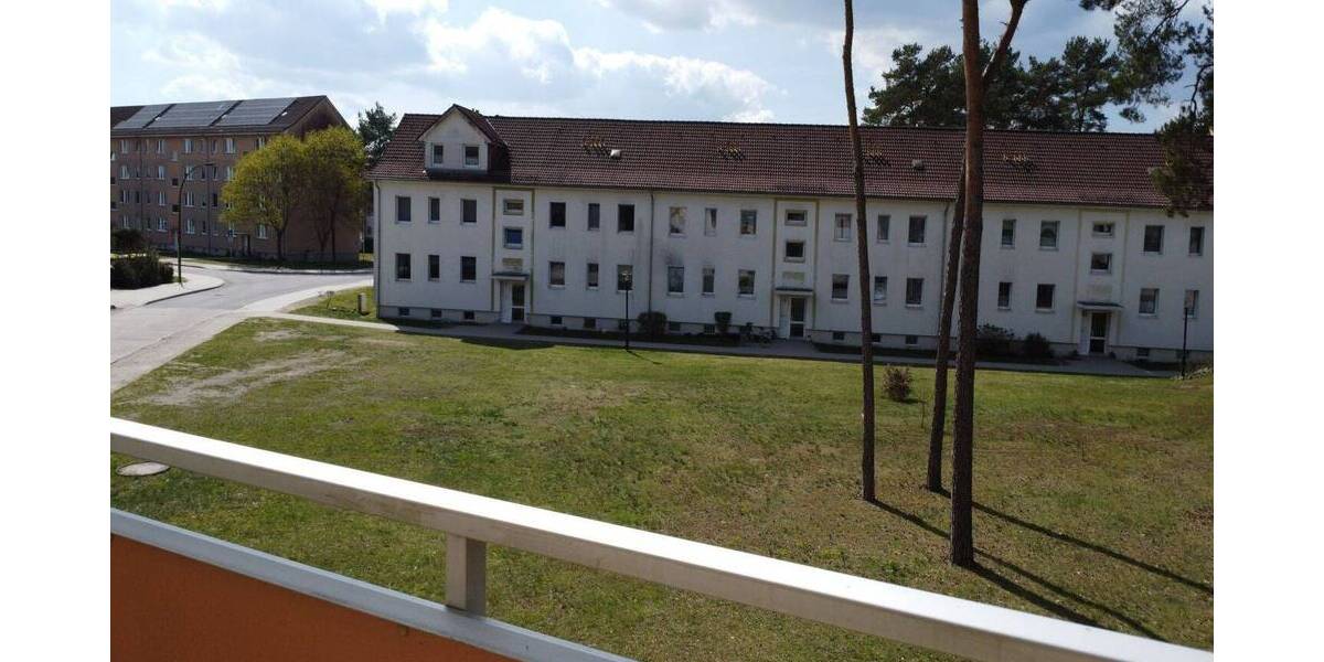 Etagenwohnung Rheinsberg - 3 Zimmer, 65 m&sup2;, 97.500&euro; | Angebot:26128424