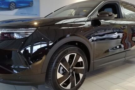 Opel Grandland (X) 20.824 km 29.590 &euro; Rathenow 14712
