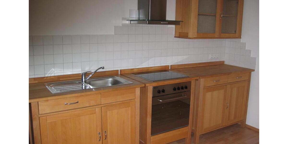 Dachgeschoßwohnung Soest - 3 Zimmer, 80 m&sup2;, 600&euro; | Angebot:26409252