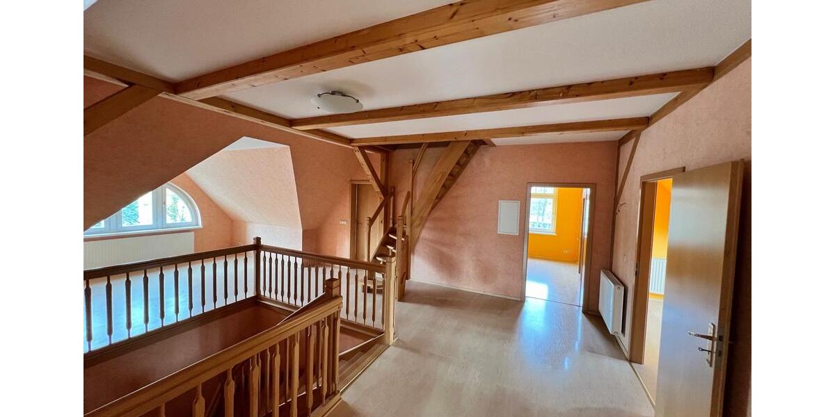 Wohnung in Niesky zu vermieten (Altbau) 3.5 zimmer
