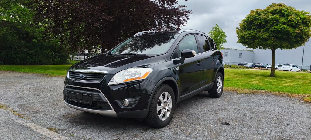 Ford Kuga 207.000 km 4.190 &euro; Extertal 32699