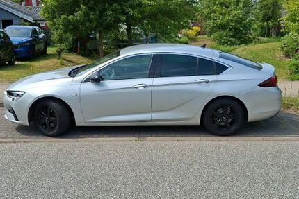 Opel Insignia 74.100 km 15.900 &euro; Kühlungsborn 18225