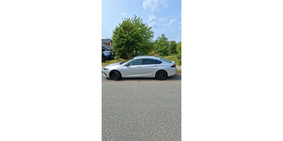 Opel Insignia 74.100 km 15.900 &euro; Kühlungsborn 18225