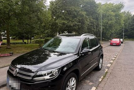 VW Tiguan 128.000 km 7.490 &euro; Duisburg 47138
