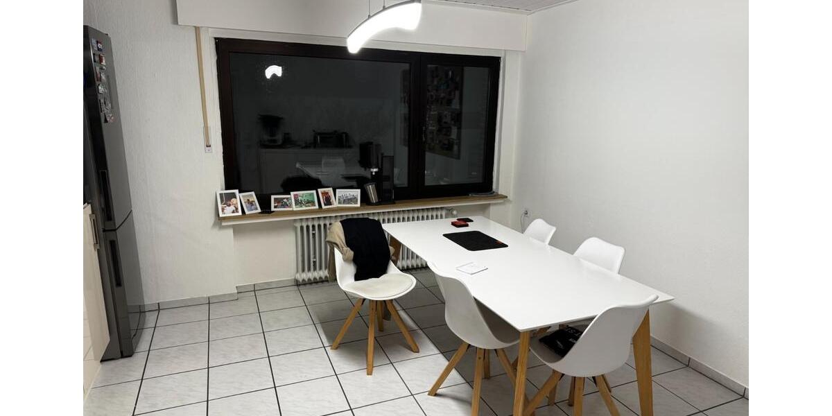 Etagenwohnung Arnsberg - 4 Zimmer, 90 m&sup2;, 630&euro; | Angebot:25935343