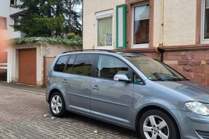 VW Touran 175.900 km 5.000 &euro; Heidelberg 69126