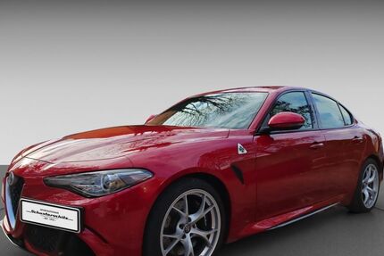 Alfa Romeo Giulia 31.500 km 64.950 &euro; Groebenzell 82194