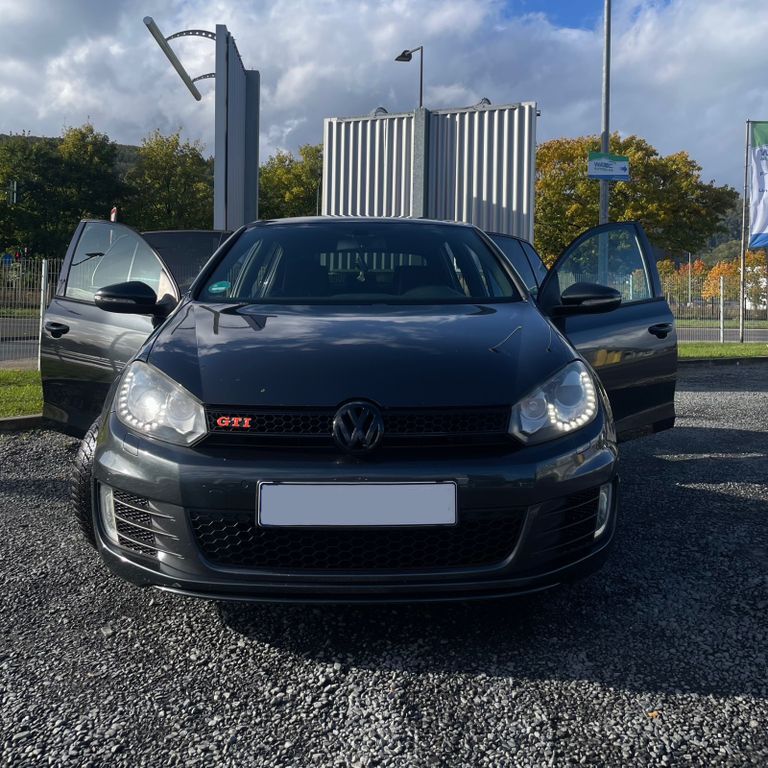 VW Golf 179.000 km 11.500 € Wawern 54441