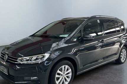 VW Touran 124.814 km 20.146 &euro; Brandenburg 14772