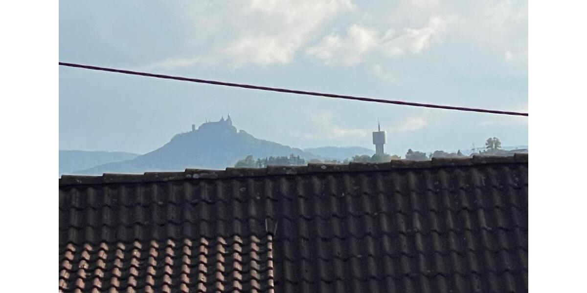 3,5 Zimmer DG-Wohnung sonnig , ruhige Ortsrandlage Bodelshausen 3.5 zimmer