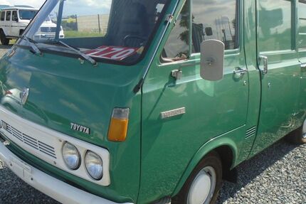 Toyota Hiace 58.000 km 19.950 € Wildau 15745