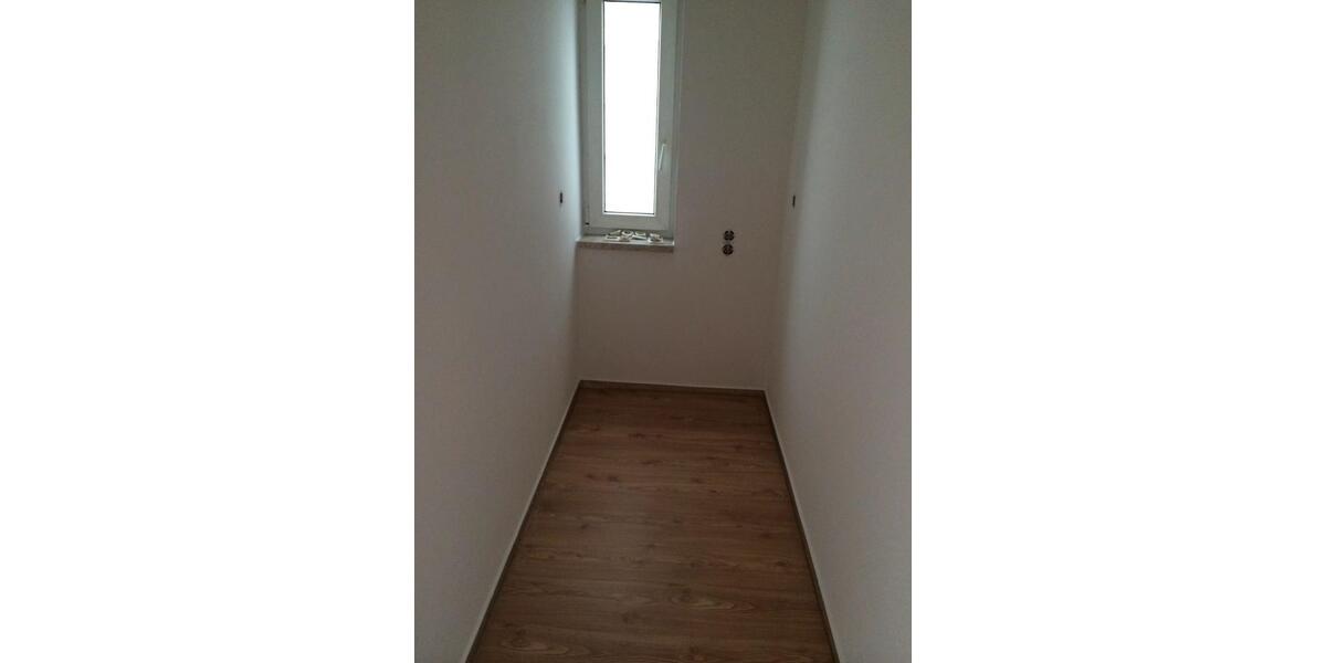 Etagenwohnung Großbreitenbach - 3 Zimmer, 65 m&sup2;, 520&euro; | Angebot:24585822