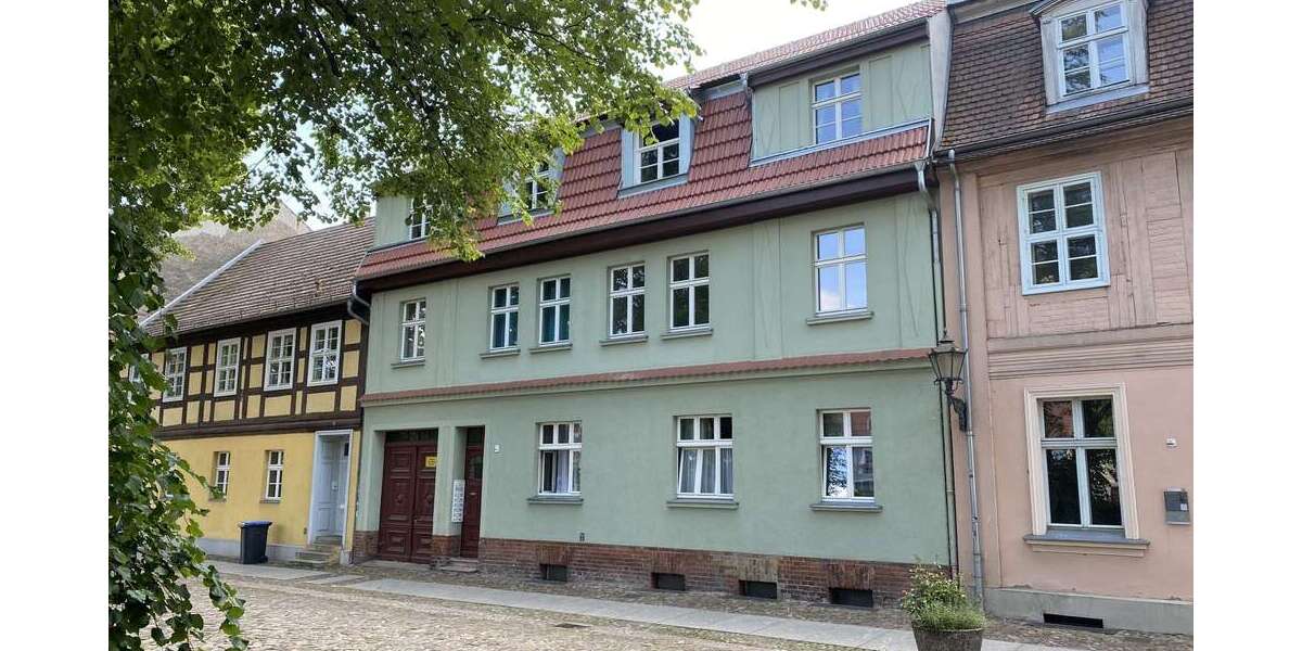 Etagenwohnung Neuruppin - 3 Zimmer, 77 m&sup2;, 725&euro; | Angebot:25083009